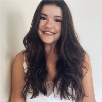 Anastasia Zavodnick (she/her)