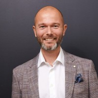 Mads Lundgård