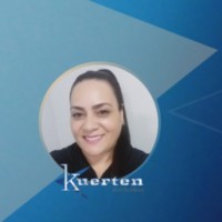 Daniele Carvalho rosa