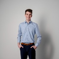 Niclas H