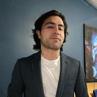 Erik Ruelas