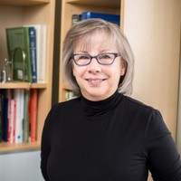 Monique Proulx, CRHA