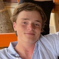 Tomas Lawson