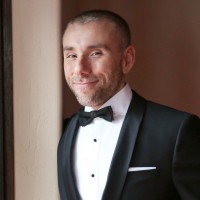 Adrian Luna