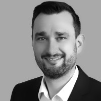 Dirk Schumacher