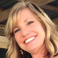 Gayle Warner