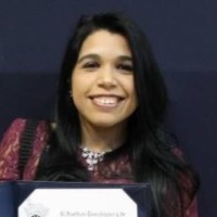 Lic. Katherine Urquijo Flores