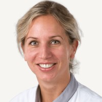 Stephanie Knippenberg