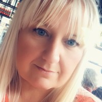 Karen Kelly