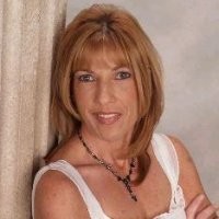 Holly Lorini
