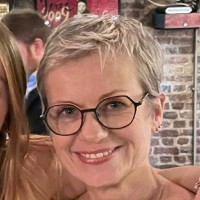 Dr Clare Daniel