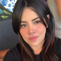 Suzyane Vasconcelos