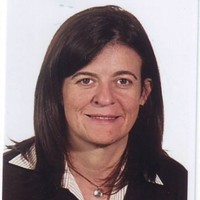 ANA MARÍA CAL CRESPO