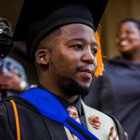 Vuyo Tselapedi