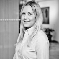 Louise Mobach