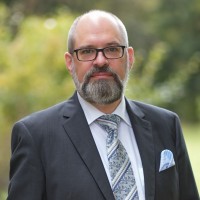Matthias E. Kryn