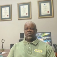 Aupa (Tom) Makhubo
