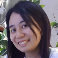 Qinyi Huang