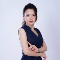 Julie Nguyen