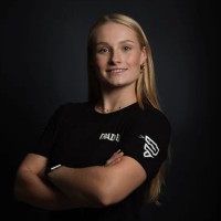 Julie Hendriks