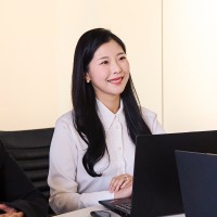 Minji Kim