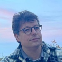 Dirk Neumann