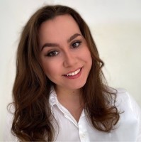 Eszter Szabó