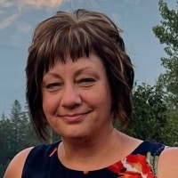 Tracey Harahus, B. Mgt.