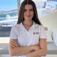 Eva Topalli