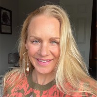 Jill Curtis
