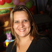 Daniela Gomes Lessa