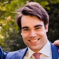 Rogier Van Den Bergh, Cfa