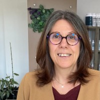 Véronique NICOLAS