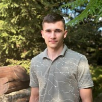 Максим Боев