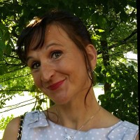 RAPHAELE TITAUD