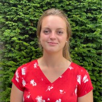 Claire Den Hollander