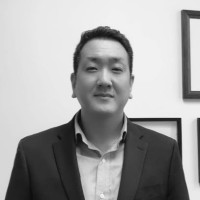 Eddie Sunghak Lee