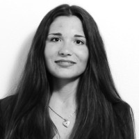 Laura Knoll