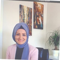 zeynep kaya