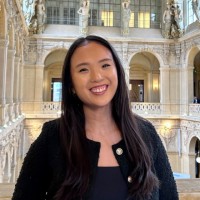Suzanne Wong