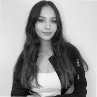 Simge Özer