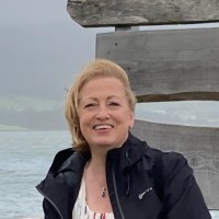 Elizabeth Oakes