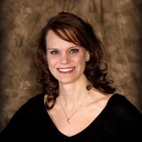 Suzanne Wayne