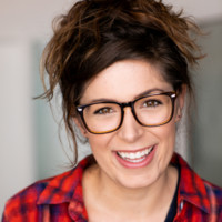 Holly Champagne
