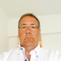 Kim Nielsen