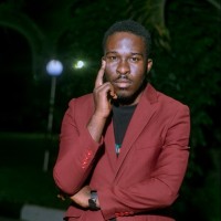 Lancellot Siwemunganga