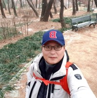 김재륭