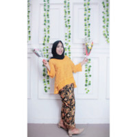 Titin Solihat