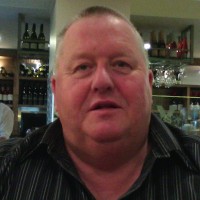 Lee White