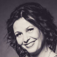 Nicole Causemann